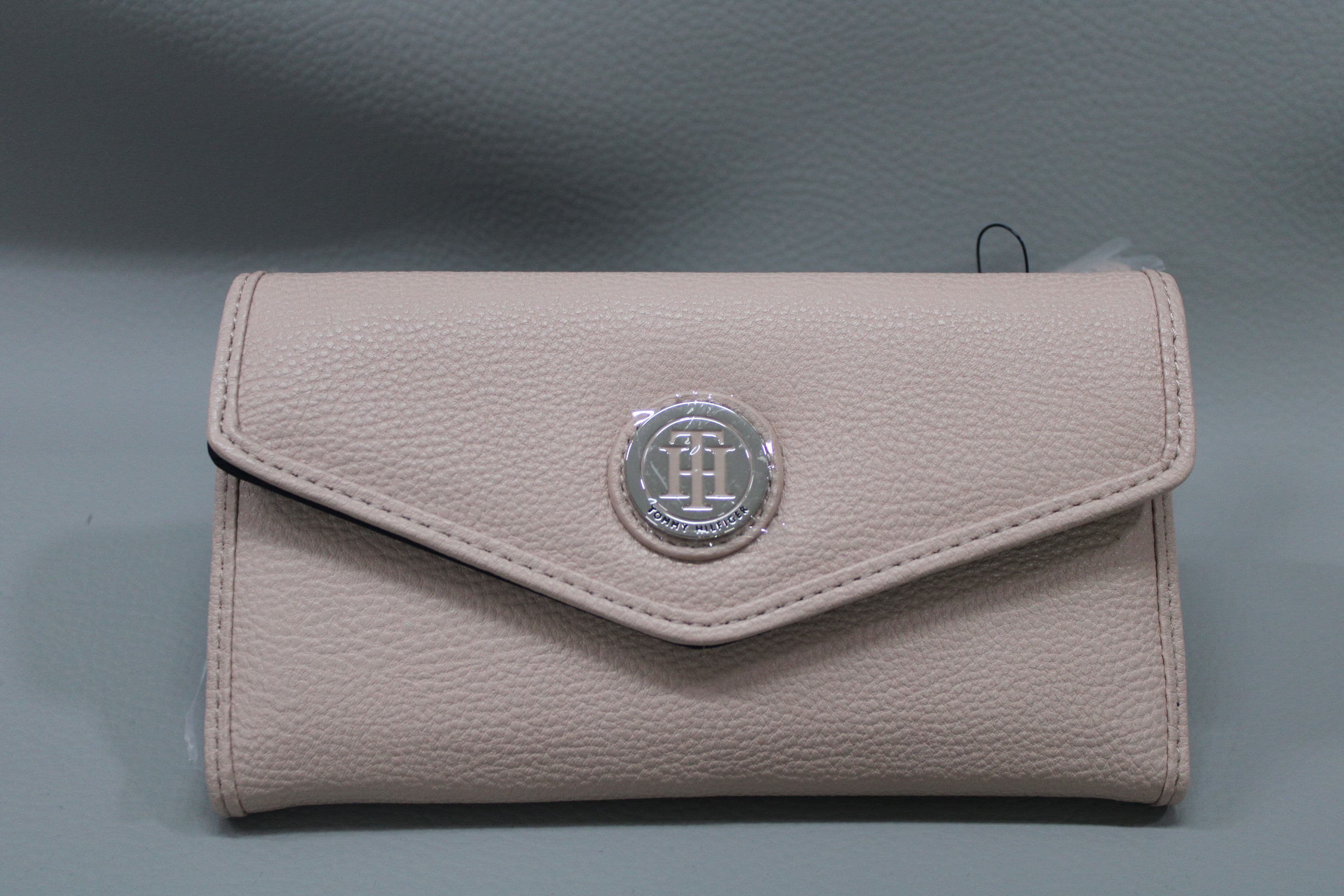 TOMMY HILFIGER CARTERA DAMA 